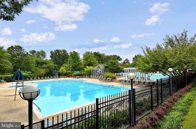5705 SUGARBUSH LN, Rockville, MD 20852
