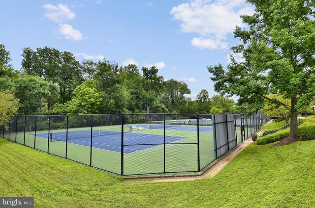 5705 SUGARBUSH LN, Rockville, MD 20852