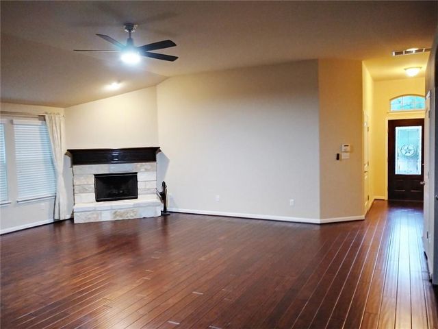 348 Stone View TRL, Austin, TX 78737