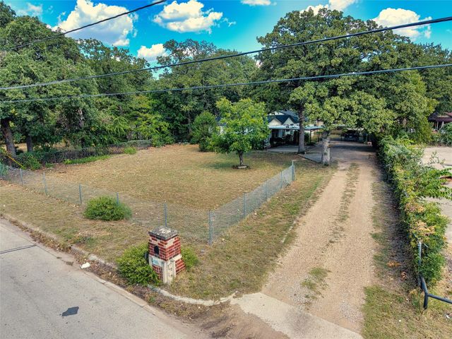 5325 trentman Street, Fort Worth, TX 76119