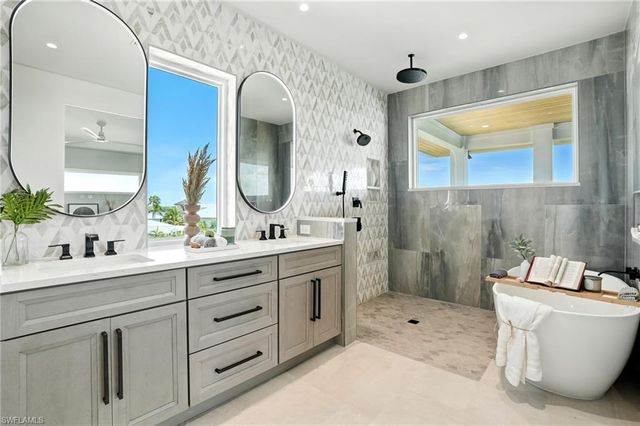 306 Seminole WAY, Fort Myers Beach, FL 33931