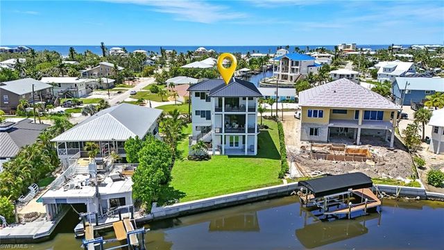 306 Seminole WAY, Fort Myers Beach, FL 33931