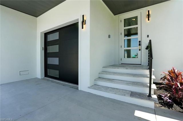 306 Seminole WAY, Fort Myers Beach, FL 33931