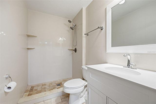 539 GRANITE CIRCLE, Chuluota, FL 32766