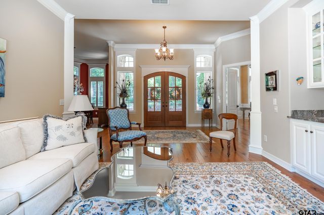3402 Ridge Bluff, Tyler, TX 75707