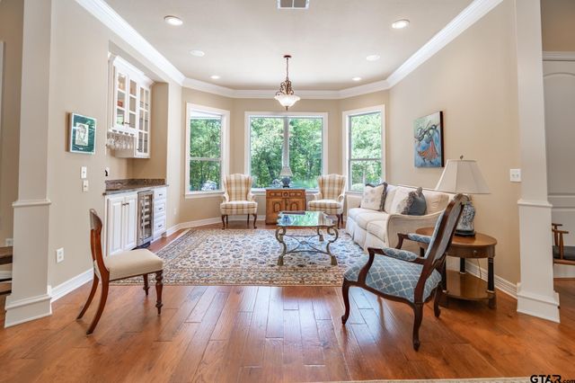 3402 Ridge Bluff, Tyler, TX 75707