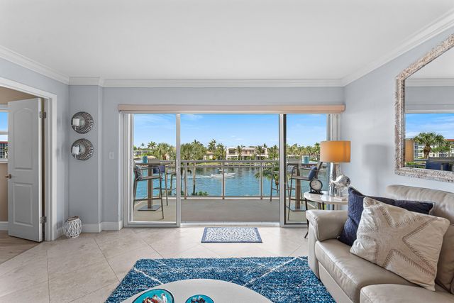1160 Hillsboro Mile 205, Hillsboro Beach, FL 33062