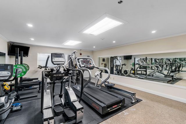 1160 Hillsboro Mile 205, Hillsboro Beach, FL 33062