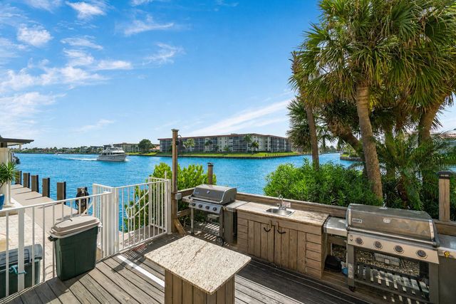 1160 Hillsboro Mile 205, Hillsboro Beach, FL 33062