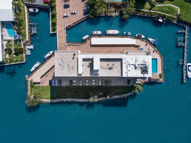 1160 Hillsboro Mile 205, Hillsboro Beach, FL 33062