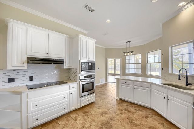 201 N Garza Road, Shady Shores, TX 76208