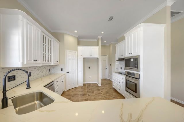 201 N Garza Road, Shady Shores, TX 76208