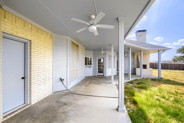 201 N Garza Road, Shady Shores, TX 76208