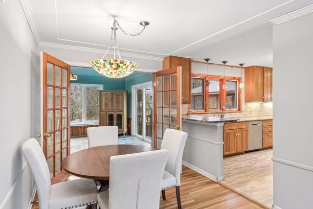 20 Westwood Road, Minnetonka, MN 55305