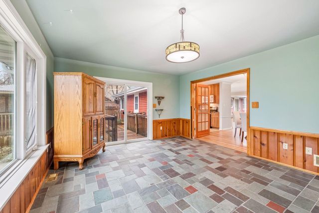 20 Westwood Road, Minnetonka, MN 55305