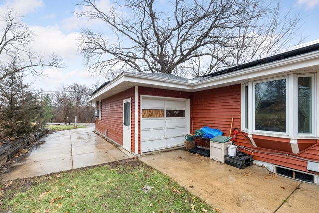 20 Westwood Road, Minnetonka, MN 55305