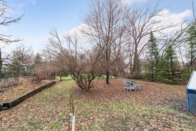 20 Westwood Road, Minnetonka, MN 55305