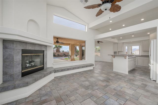 2076 Jo Ann Avenue, Bullhead City, AZ 86442