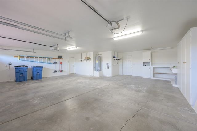 2076 Jo Ann Avenue, Bullhead City, AZ 86442