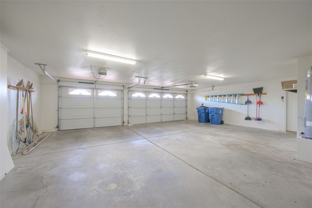 2076 Jo Ann Avenue, Bullhead City, AZ 86442