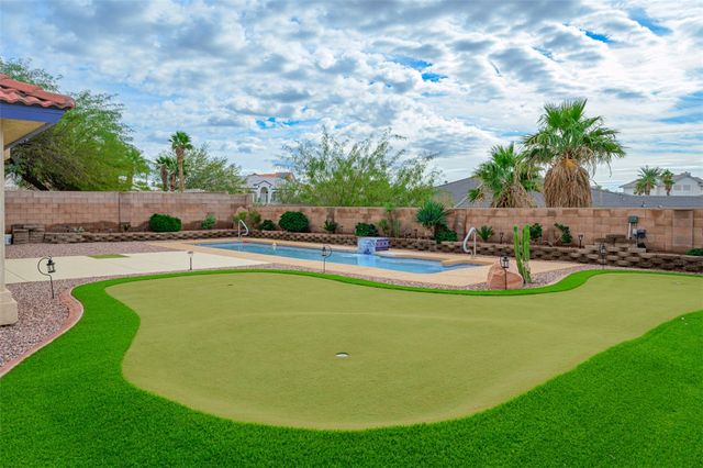 2076 Jo Ann Avenue, Bullhead City, AZ 86442