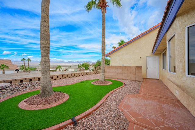 2076 Jo Ann Avenue, Bullhead City, AZ 86442