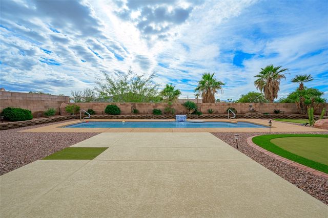 2076 Jo Ann Avenue, Bullhead City, AZ 86442