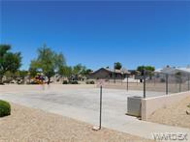 2076 Jo Ann Avenue, Bullhead City, AZ 86442