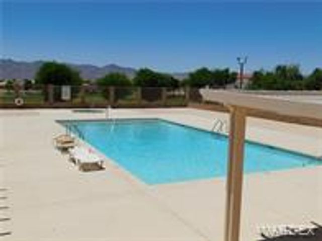 2076 Jo Ann Avenue, Bullhead City, AZ 86442
