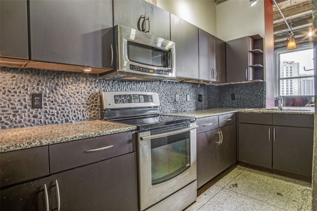 221 W Lancaster Avenue 5004, Fort Worth, TX 76102