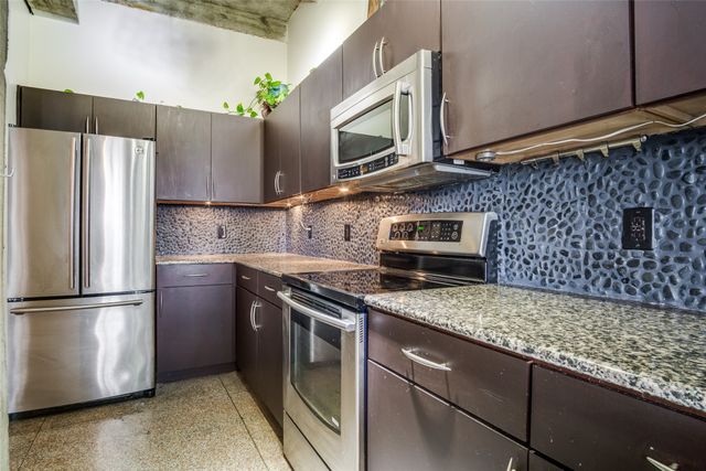 221 W Lancaster Avenue 5004, Fort Worth, TX 76102