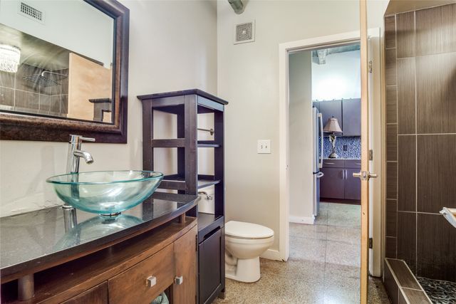 221 W Lancaster Avenue 5004, Fort Worth, TX 76102