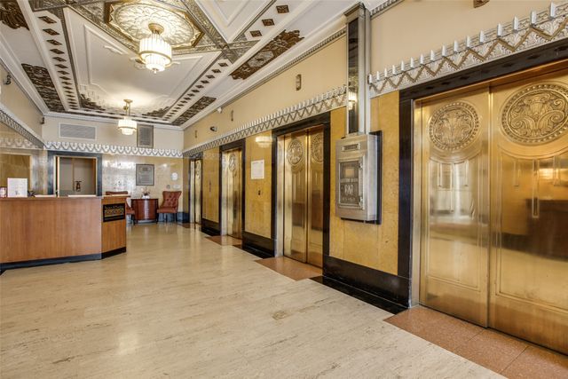 221 W Lancaster Avenue 5004, Fort Worth, TX 76102