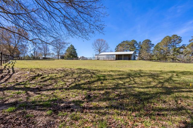 357 Collum Pond Road, Wagener, SC 29164