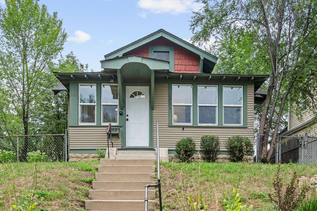 1331 Bush Avenue, Saint Paul, MN 55106