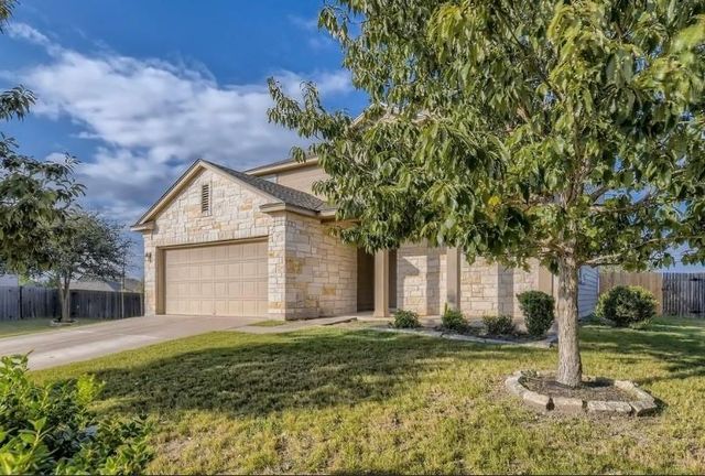301 Comal RUN, Hutto, TX 78634