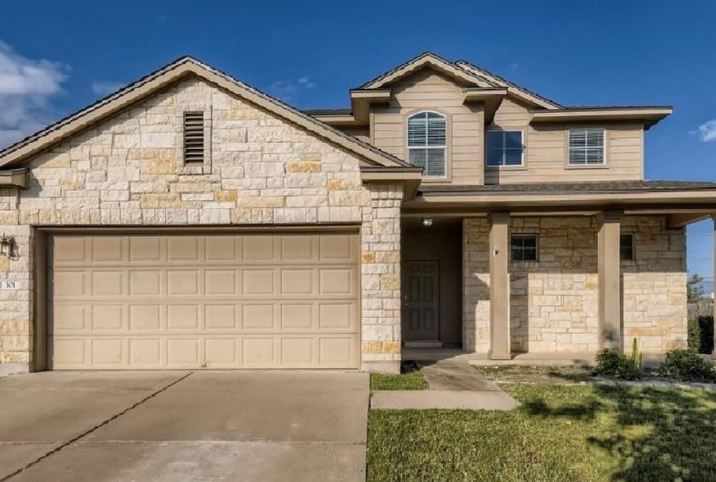 301 Comal RUN, Hutto, TX 78634