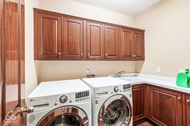 8813 Worthington Court, Indianapolis, IN 46278
