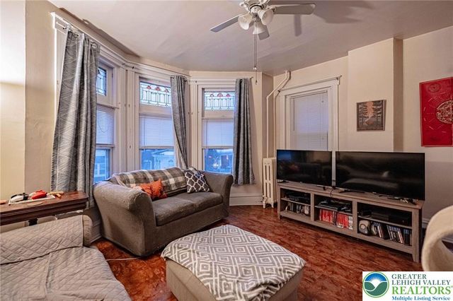 27 North West Street, Allentown City, PA 18102