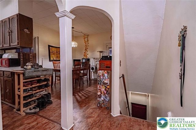 27 North West Street, Allentown City, PA 18102