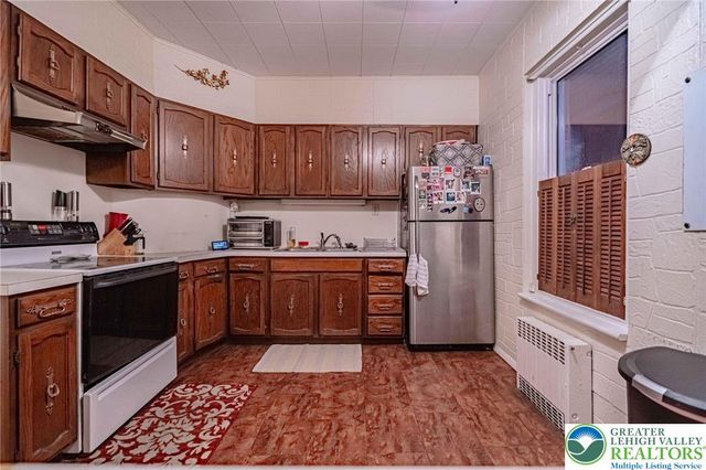 27 North West Street, Allentown City, PA 18102