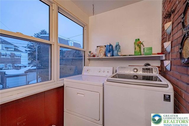 27 North West Street, Allentown City, PA 18102