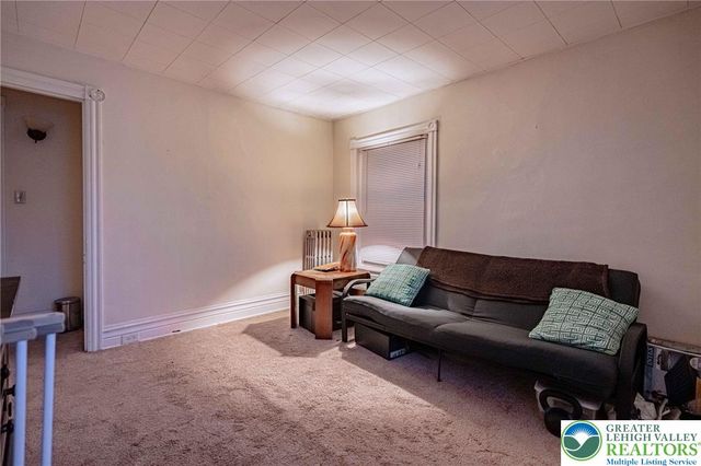 27 North West Street, Allentown City, PA 18102