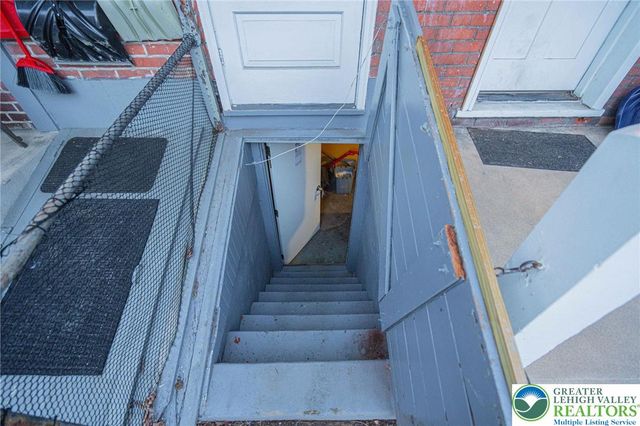 27 North West Street, Allentown City, PA 18102