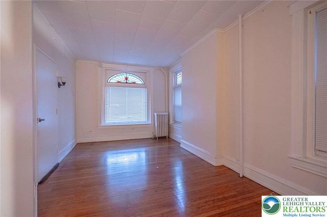 27 North West Street, Allentown City, PA 18102