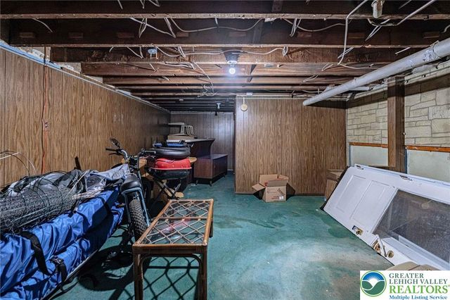 27 North West Street, Allentown City, PA 18102