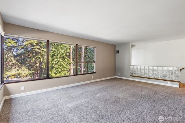 2515 NE 106th Place, Seattle, WA 98125