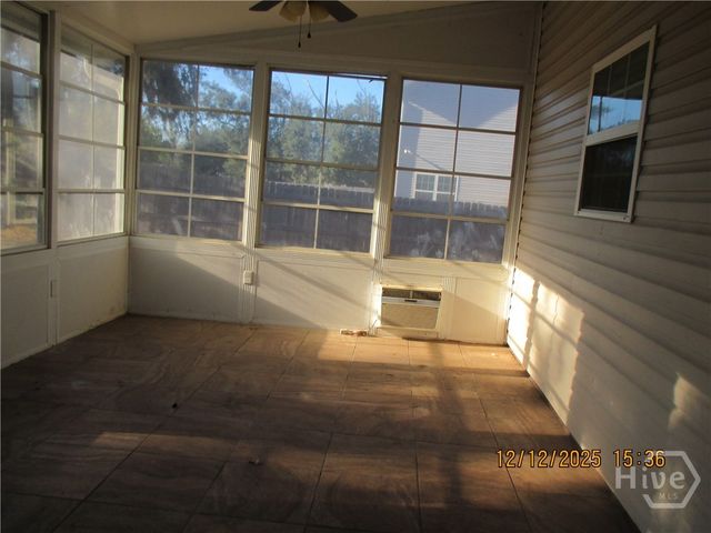 228 Cumberland Drive NE, Ludowici, GA 31316