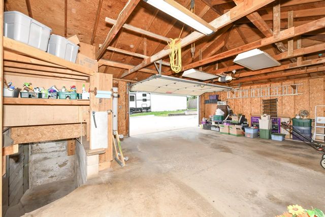 441 W Chestnut STREET, Burlington, WI 53105