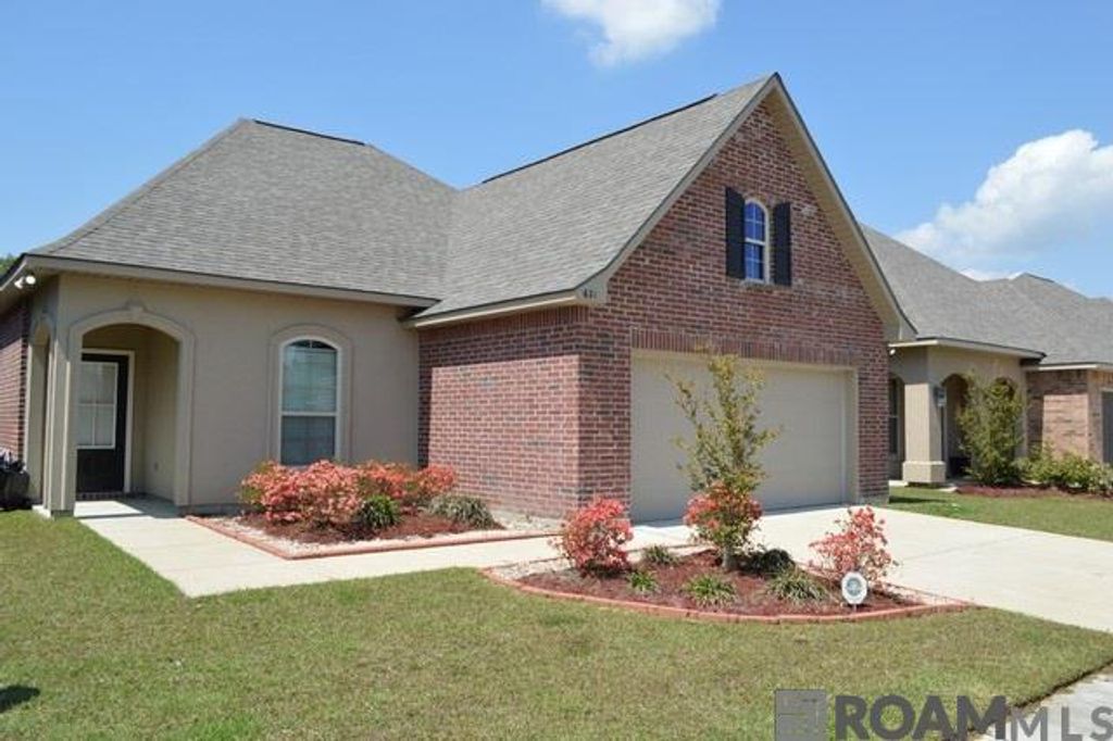 621 Greenwich Dr, Baton Rouge, LA 70820